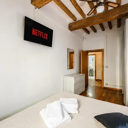 Binario 11 - Station 200m, Center & Ferrari Museum On Foot Appartement